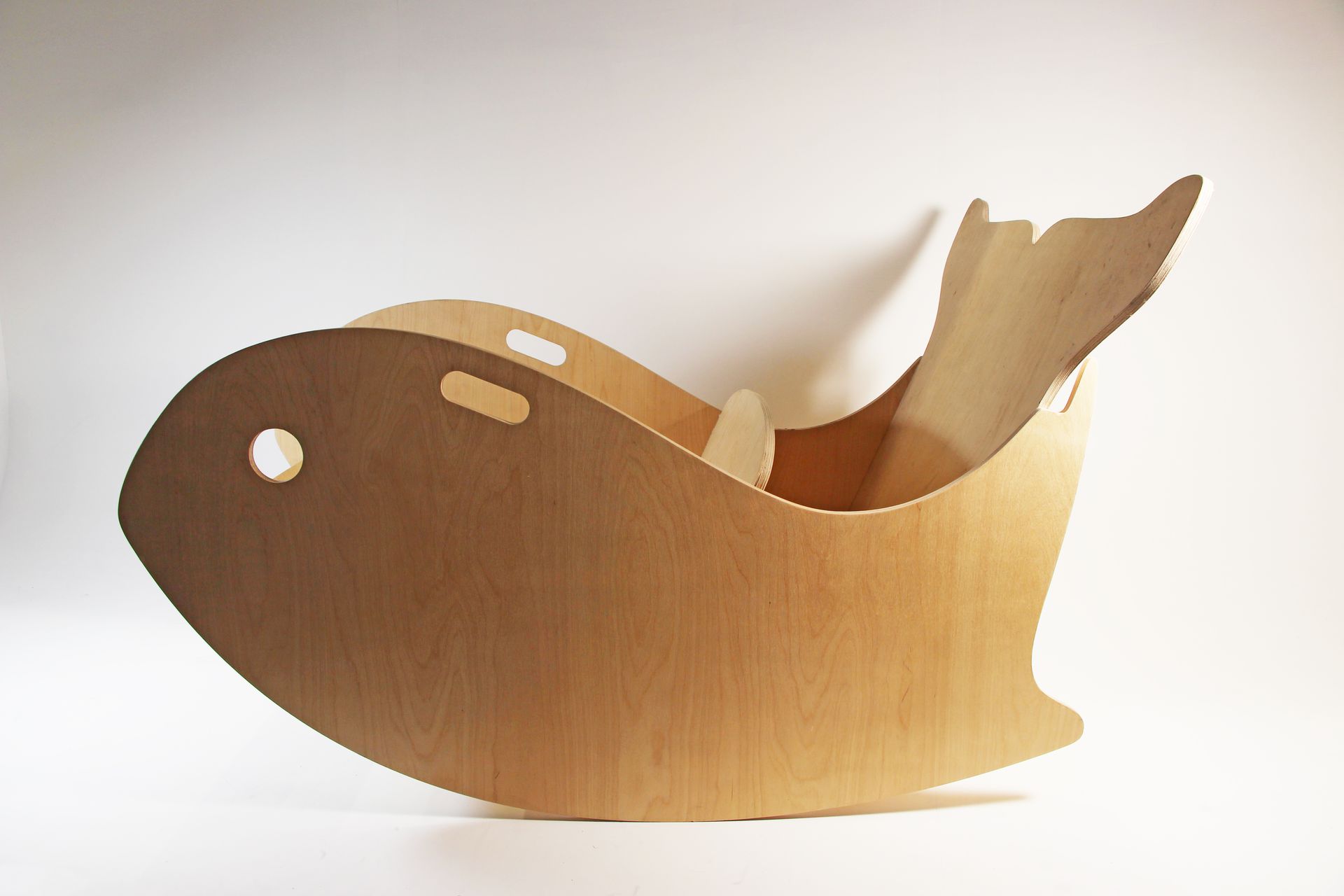 découpe baleine en bois personnalisée