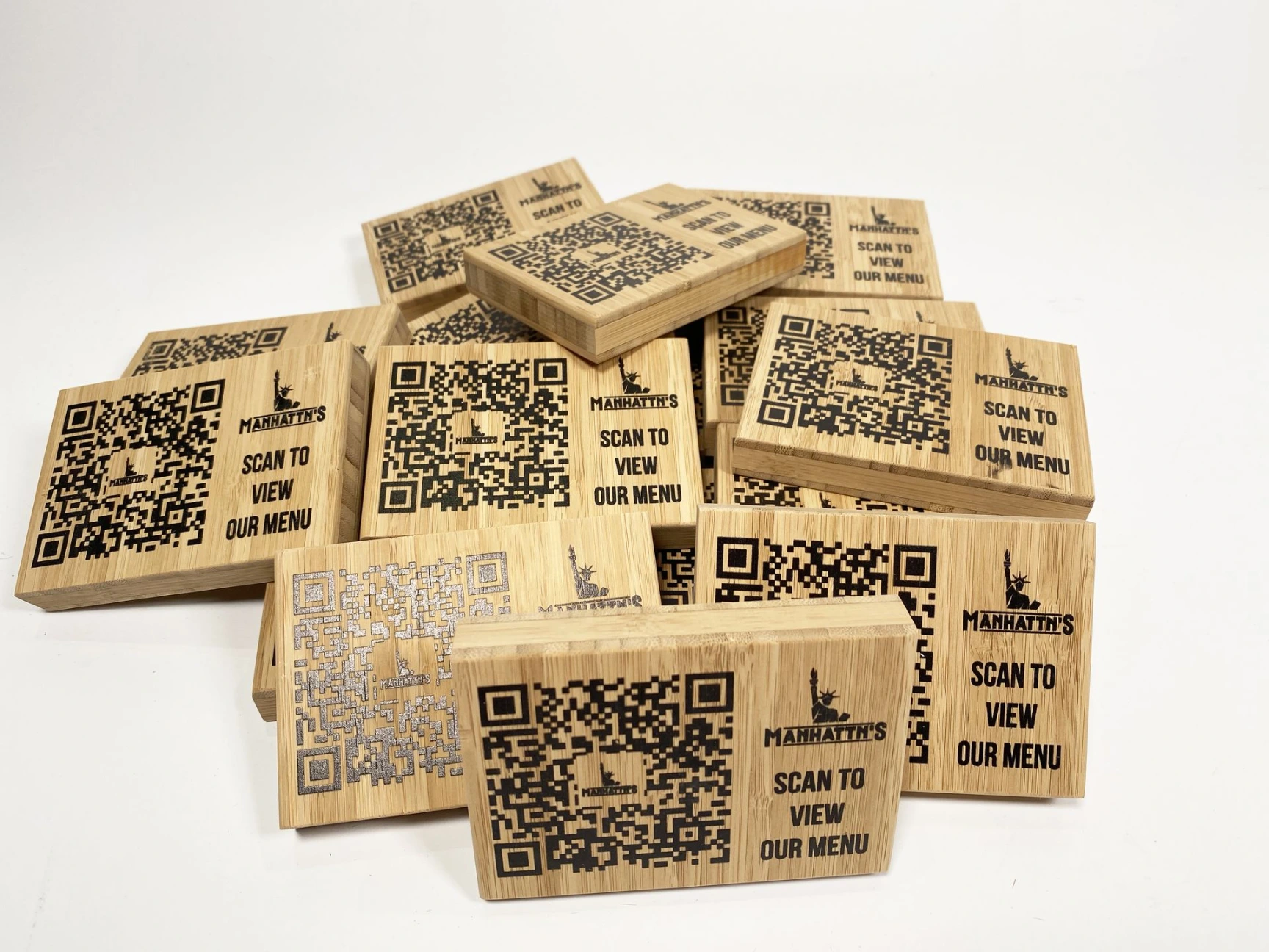 supports QR code gravés personnalisés