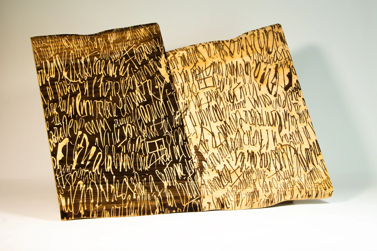 gravure plexiglas miroir doré