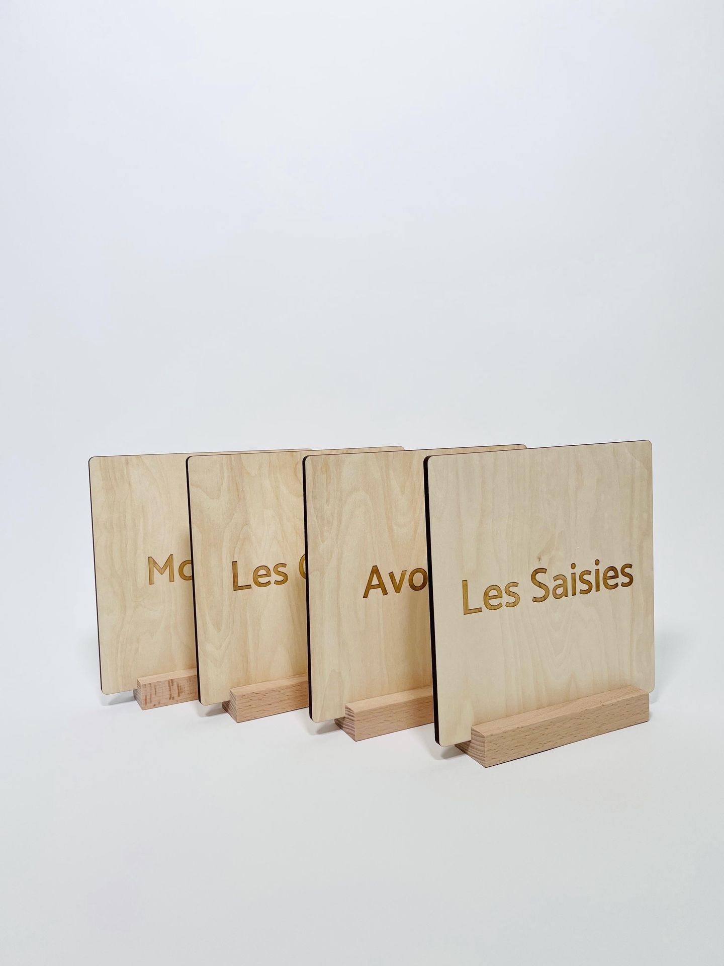 présentoirs bois personnalisés