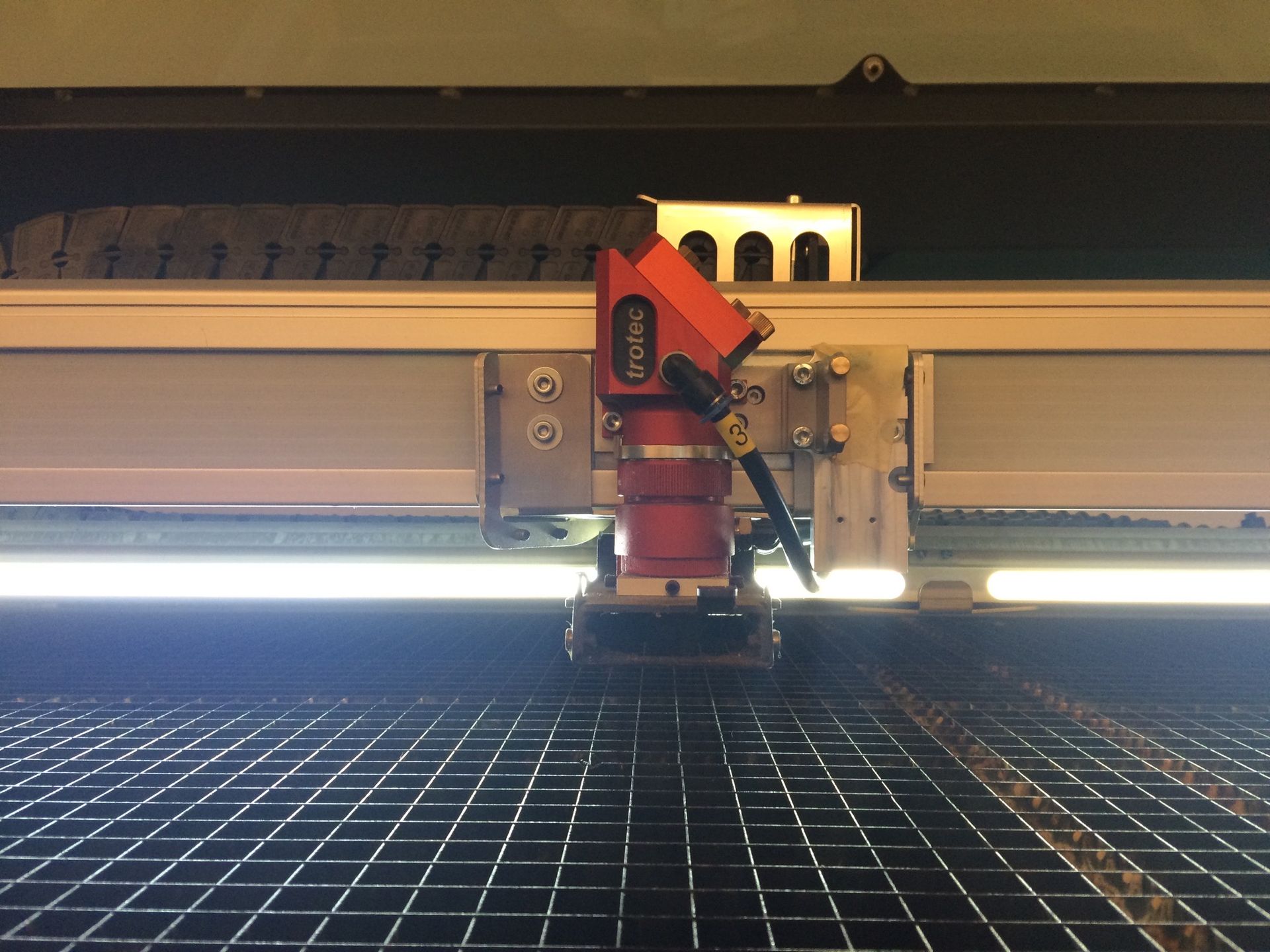 machine découpe laser